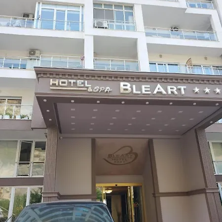 Eribora's Seaside Apartment,durres * Durrës